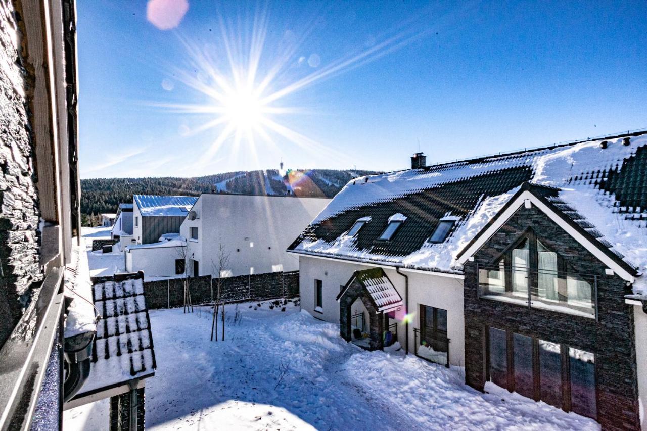 Mirabel Apartments Klinovec Loučná pod Klínovcem エクステリア 写真